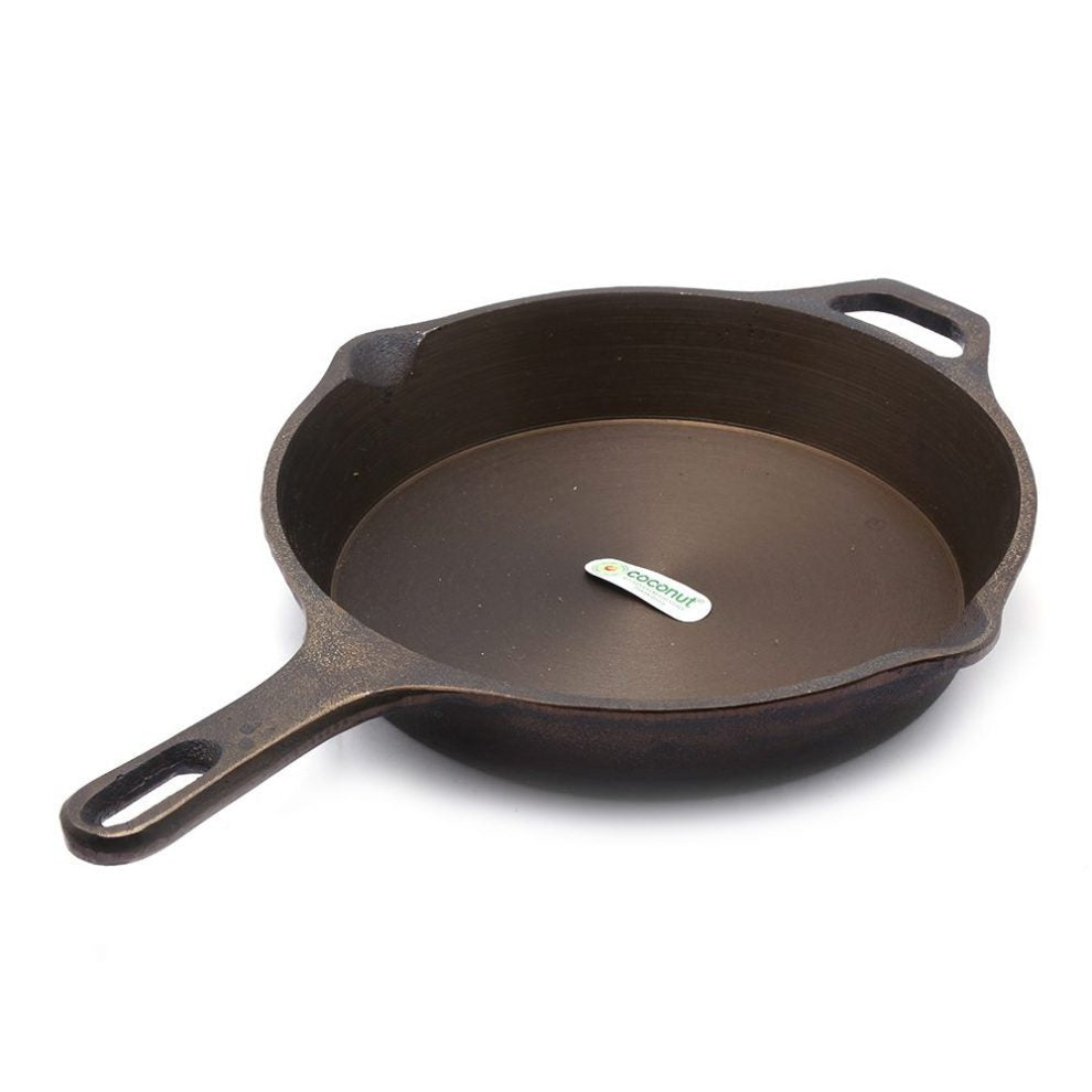 Coconut cast iron skillet pan / fry pan- pre seasoned with 100% vegetable oil with natural oven heated golden finidh, food grade , Long handle , smooth surface ready to use, 23cm, with 2 spouts for easy pouring